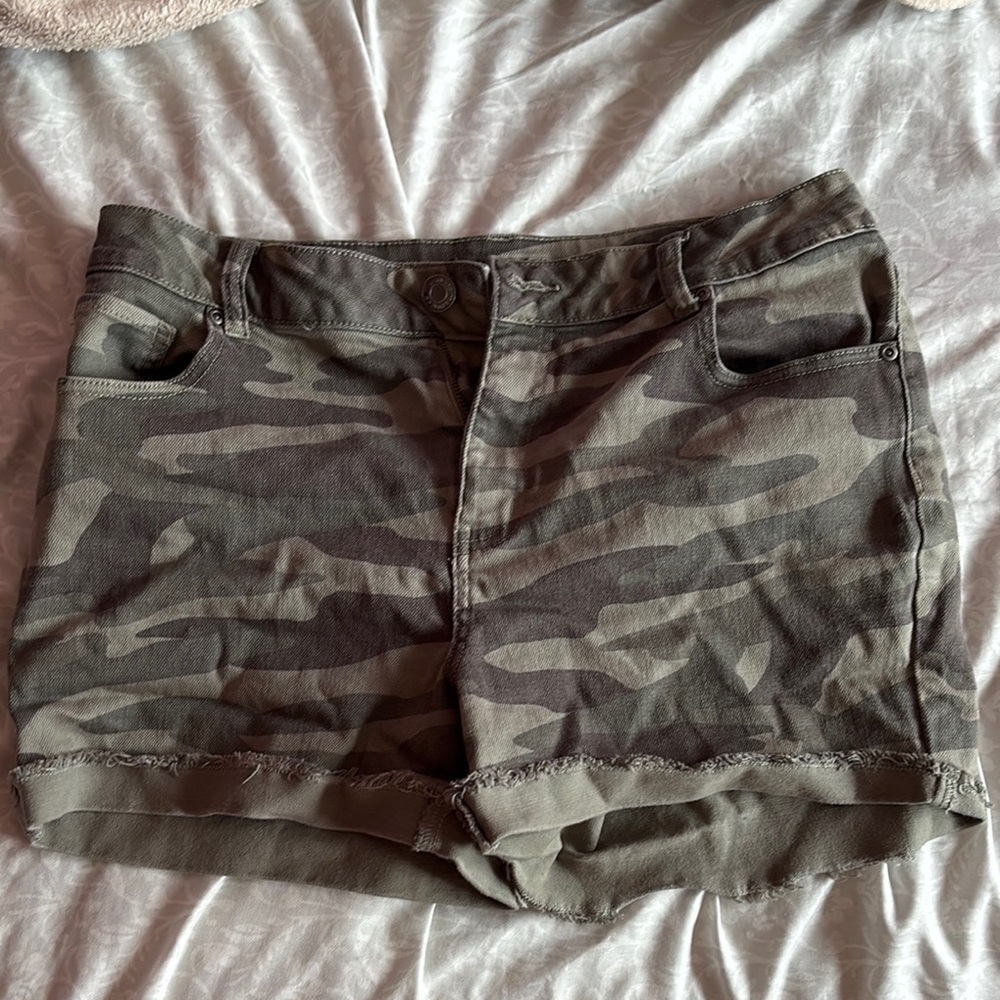 Maurices High Waist Camouflage Shorts